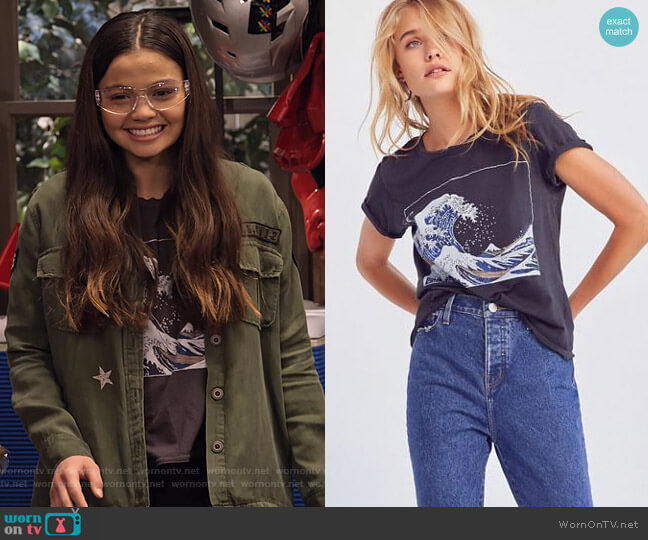 Urban Outfitters Future State Wave Tee worn by Nick (Siena Agudong) on No Good Nick