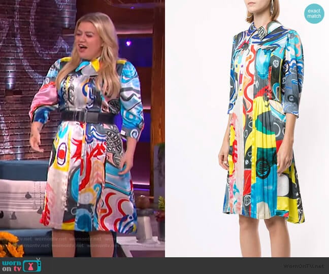 Charles Jeffrey Loverboy Printed Silk Shirt Dress worn by Kelly Clarkson on The Kelly Clarkson Show