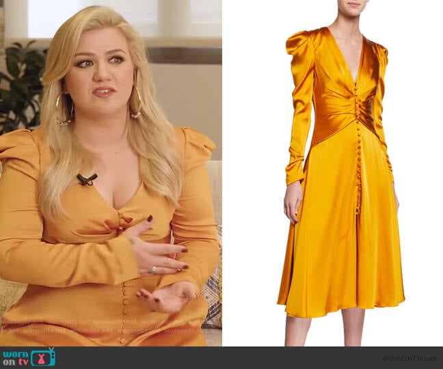 Jonathan Simkhai Ruched-Front V-Neck Long-Sleeve Sateen Dress worn by Kelly Clarkson on The Kelly Clarkson Show