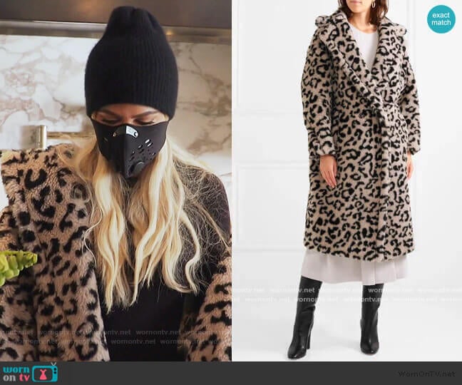 Max Mara Oversized leopard-print faux fur coat worn by Khloe Kardashian on Keeping Up with the Kardashians