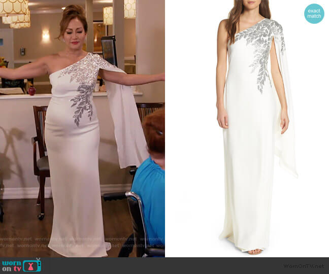 Tadashi Shoji Cape Sleeve Crepe Evening Dress worn by Carrie Inaba on The Talk