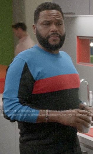 Andre’s blue and red colorblock sweater on Black-ish