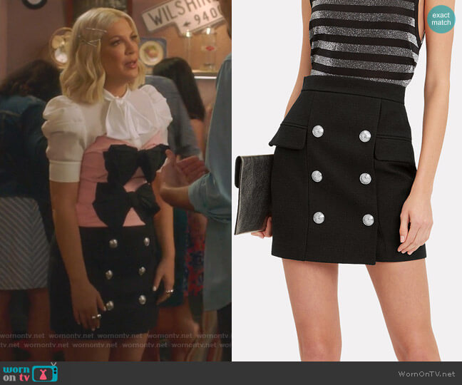 Balmain Button-Embellished Mini Skirt worn by Tori Spelling (Tori Spelling) on BH90210