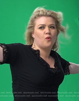 Kelly’s black lace trim dress on The Kelly Clarkson Show