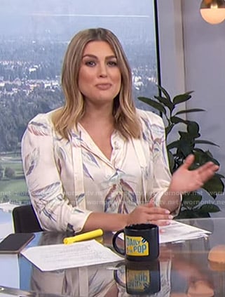 Carissa’s white leaf print blouse on E! News Daily Pop