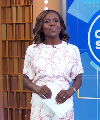 Deborah Roberts’s white chain print dress on Good Morning America