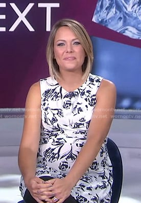 Dylan’s white floral maternity top on Today