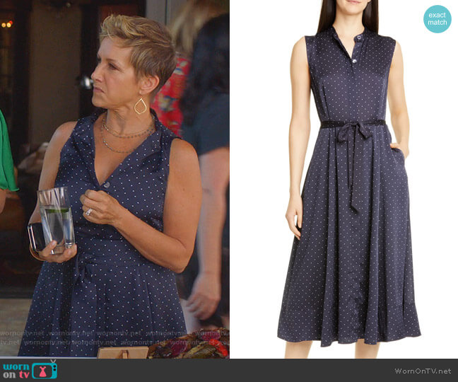 Equipment Clevete Shirtdress worn by Gabrielle Carteris (Gabrielle Carteris) on BH90210