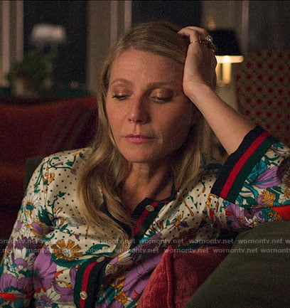 Georgina’s floral pajamas on The Politician