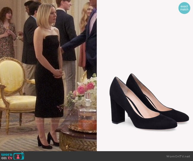 Gianvito Rossi Linda Mid Pumps worn by Eleanor Shellstrop (Kristen Bell) on The Good Place