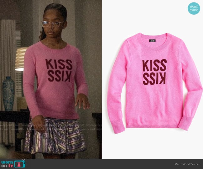 J. Crew Long-sleeve everyday cashmere crewneck sweater in kiss kiss worn by Diane Johnson (Marsai Martin) on Black-ish