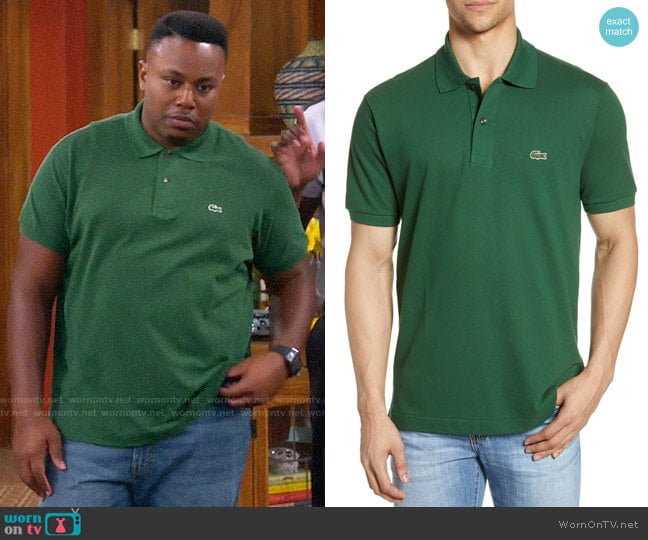 Lacoste L1212 Regular Fit Piqué Polo in 132 Green worn by Marty (Marcel Spears) on The Neighborhood