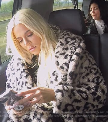 Khloe’s gray leopard fur coat on Keeping Up with the Kardashians