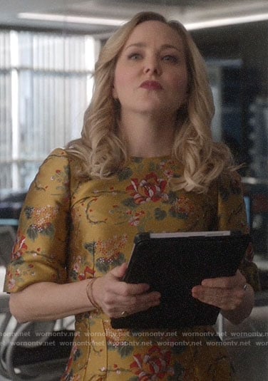 Marissa’s gold floral dress on Bull