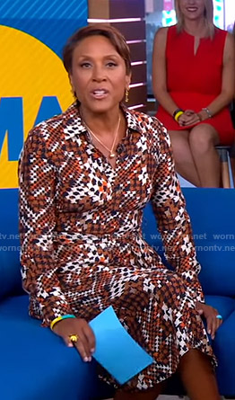 Robin’s houndstooth shirtdress on Good Morning America