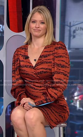Sara’s orange zebra print dress on GMA Strahan Sara And Keke