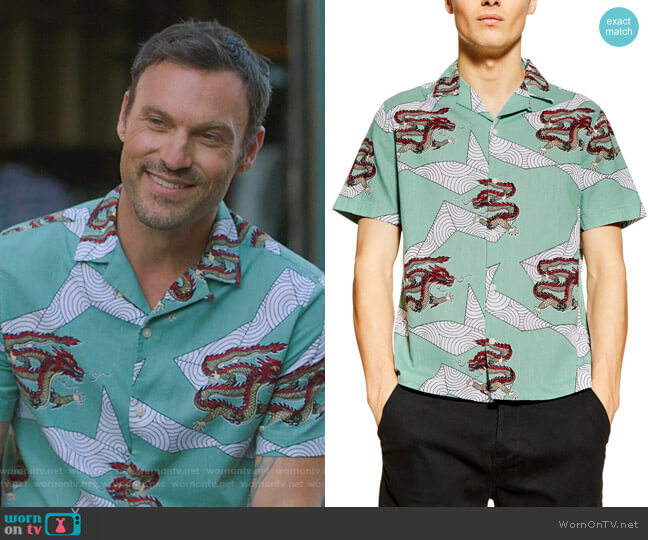 Topman Dragon Print Short Sleeve Button-Up Shirt worn by Brian Austin Green (Brian Austin Green) on BH90210