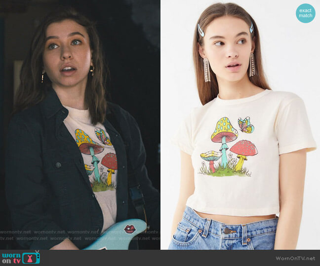 Future State Mushroom Butterfly Baby Tee worn by Sammi Karras (Katelyn Nacon) on Light as a Feather