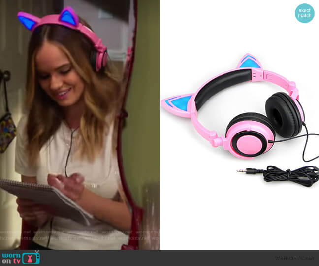 Jenserta Cat Ear Headphones with Glowing Lights worn by Patty Bladell (Debby Ryan) on Insatiable