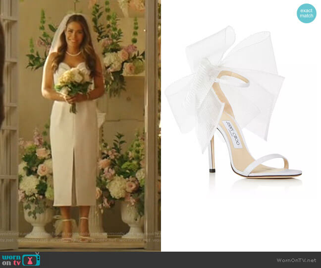 Jimmy Choo Aveline Tulle Bow Leather Sandals worn by Cristal Jennings (Daniella Alonso) on Dynasty
