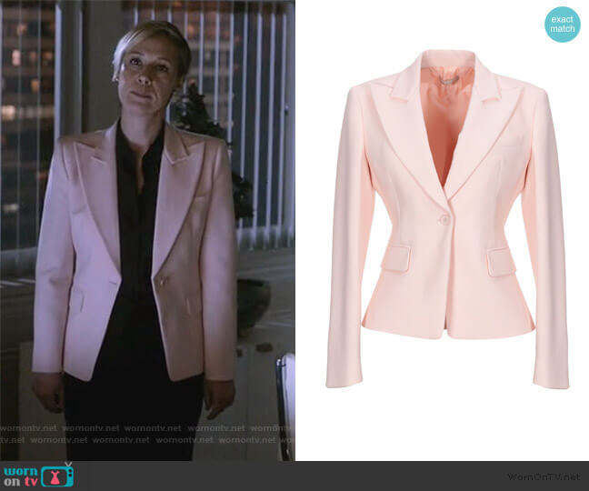 Michael Kors Peak Lapel Blazer worn by Bonnie Winterbottom (Liza Weil) on How to Get Away with Murder