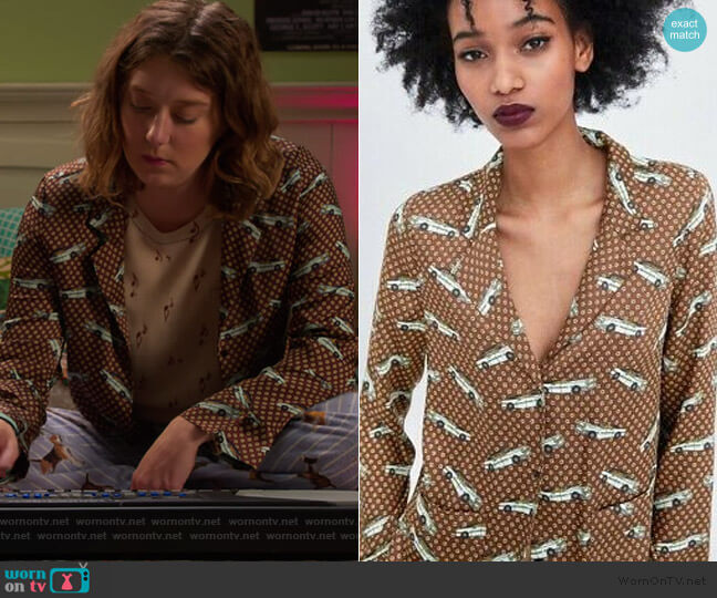 Zara Brown Car Print Pajama Style Shirt worn by Nonnie Thompson (Kimmy Shields) on Insatiable