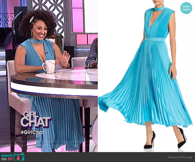 Alice + Olivia Joleen Dress worn by Tamera Mowry on The Real