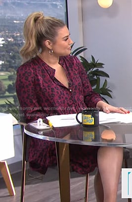 Carissa’s pink leopard print dress on E! News Daily Pop