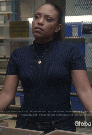 Danny’s navy ribbed top on Bull