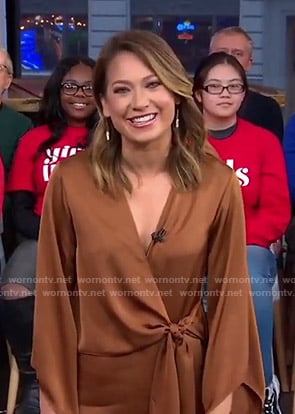 Ginger’s brown wrap top on Good Morning America