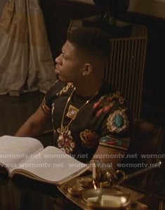 Hakeem’s black jewel print tee on Empire