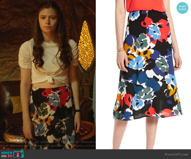 Halogen Midi Skirt in Black Blue Floral worn by Nia Nal (Nicole Maines) on Supergirl