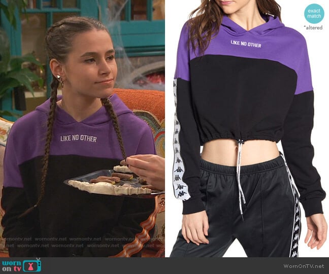 Kappa Byta Crop French Terry Hoodie worn by Tess O'Malley (Sky Katz) on Ravens Home