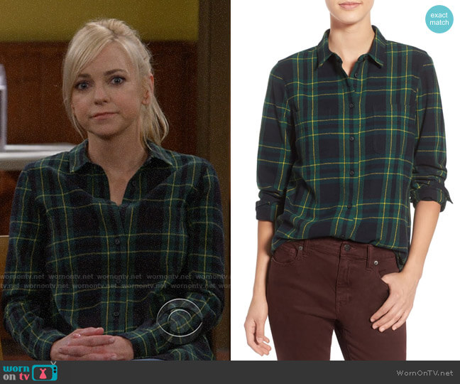 Madewell Ex Boyfriend Shirt in Barlow Plaid worn by Christy Plunkett (Anna Faris) on Mom