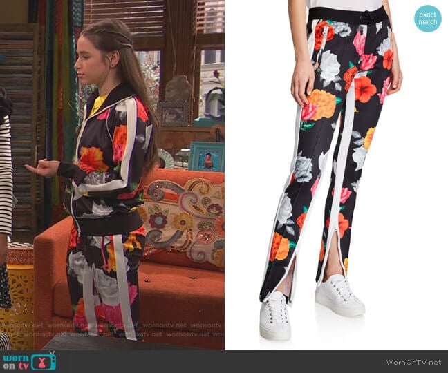 Pam & Gela Fresh Cut Floral Track Pants worn by Tess O'Malley (Sky Katz) on Ravens Home