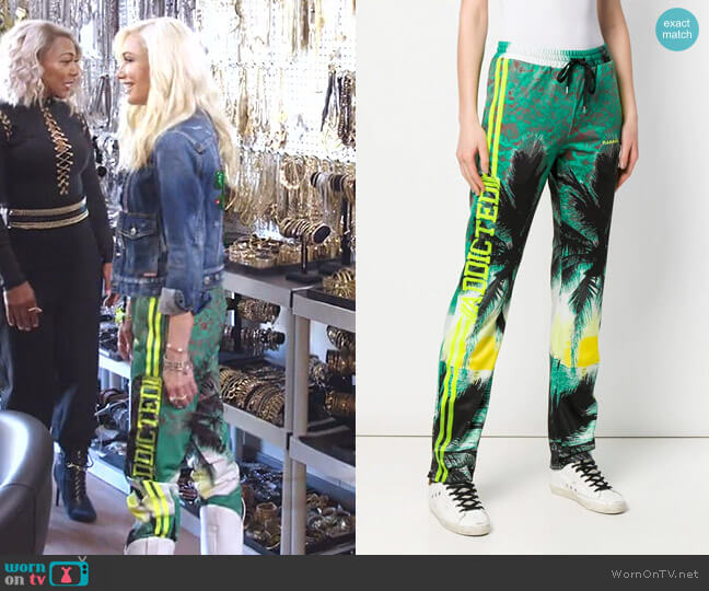 Parosh Addicted Print Track Pants worn by Gwen Stefani on The Voice
