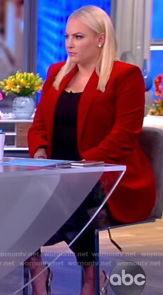 Meghan’s red velvet blazer on The View