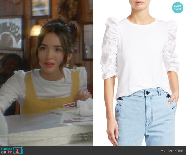 See by Chloe Ruched-Sleeve Tee worn by Bess (Maddison Jaizani) on Nancy Drew