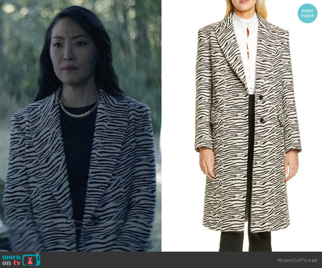 Smythe Zebra Stripe Overcoat worn by Catherine Hamilton-Kane (Elizabeth Anweis) on Batwoman