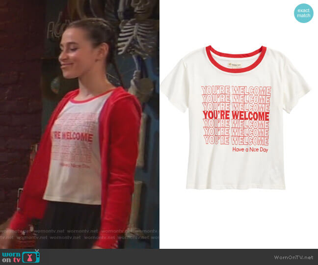 Tucker + Tate Graphic Tee worn by Tess O'Malley (Sky Katz) on Ravens Home