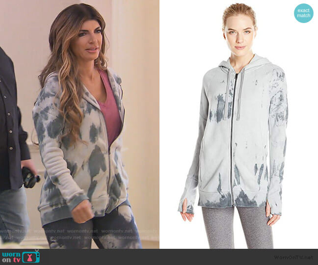 Alo Yoga Stellar Jacket worn by Teresa Giudice on The Real Housewives of New Jersey