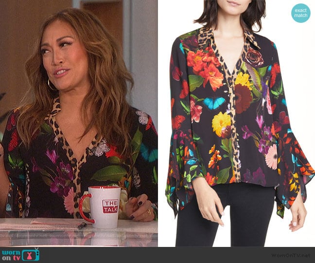 Alice + Olivia Randa Mixed Print Blouse worn by Carrie Inaba on The Talk