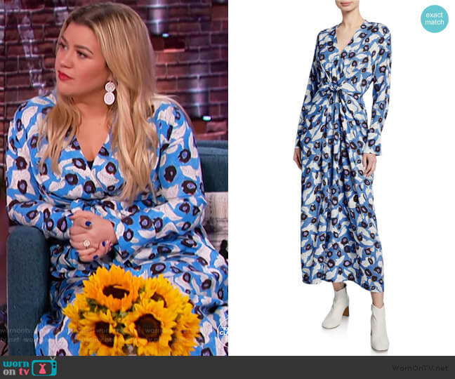 Christian Wijnants Darka Tie-Front Floral Long-Sleeve Dress worn by Kelly Clarkson on The Kelly Clarkson Show