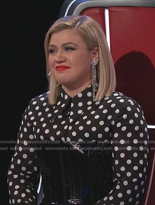 Kelly Clarkson’s black polka dot blouse on The Voice