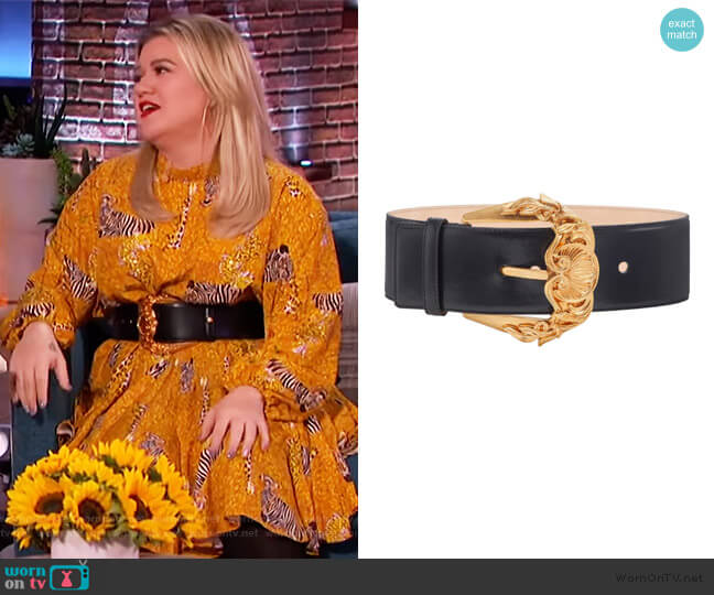 Versace Baroque Buckle Leather Belt worn by Kelly Clarkson on The Kelly Clarkson Show