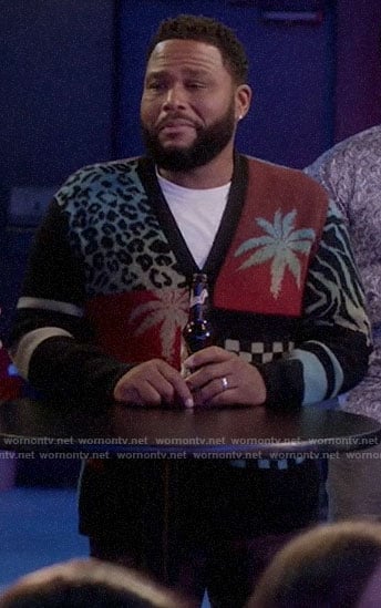 Andre’s patchwork print cardigan on Black-ish