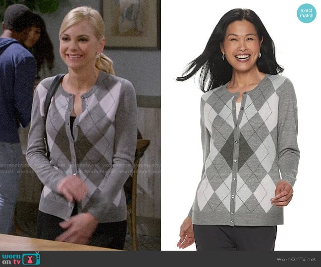 Croft & Barrow Button Front Cardigan in Barely Pink Argyle worn by Christy Plunkett (Anna Faris) on Mom