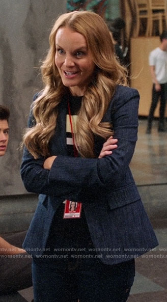 Miss Jenn’s denim blazer on High School Musical The Musical The Series