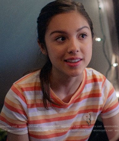 Nini’s striped daisy embroidered tee on High School Musical The Musical The Series