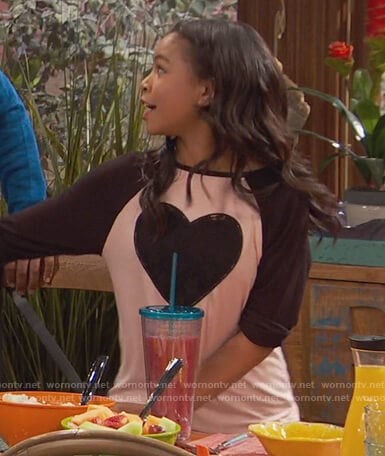 Nia’s pink heart raglan tee on Ravens Home
